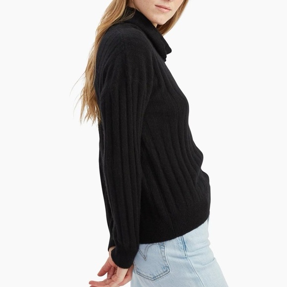 NEW NAADAM 100% Mongolian Cashmere Relaxed Ribbed Turtleneck Sweater Black Small - Picture 3 of 5
